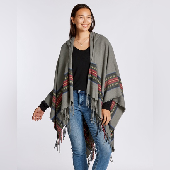 NWT Paperstore Grey Hood Plaid Poncho - Picture 1 of 9